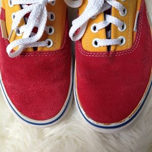 primary color block vans